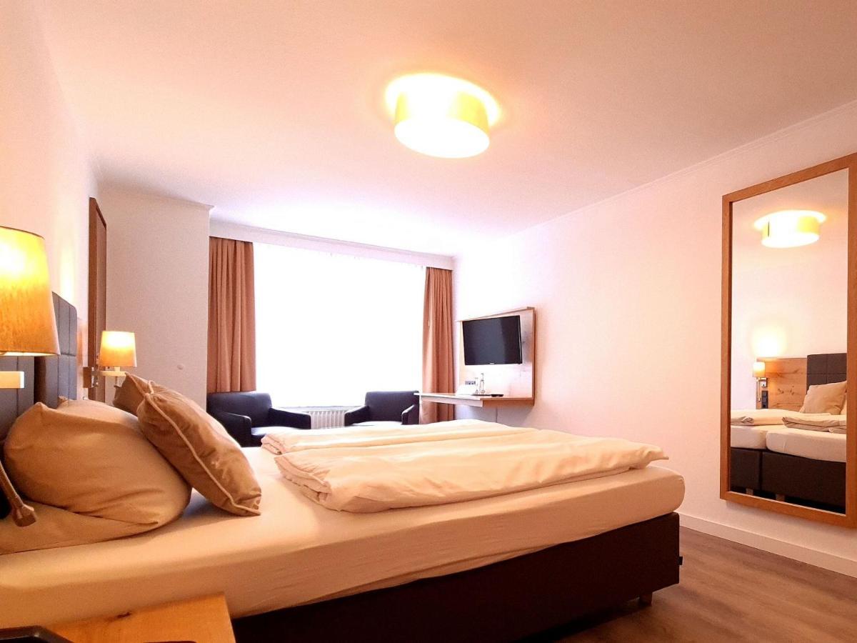Hotel Hollaender Hof メシェデ エクステリア 写真
