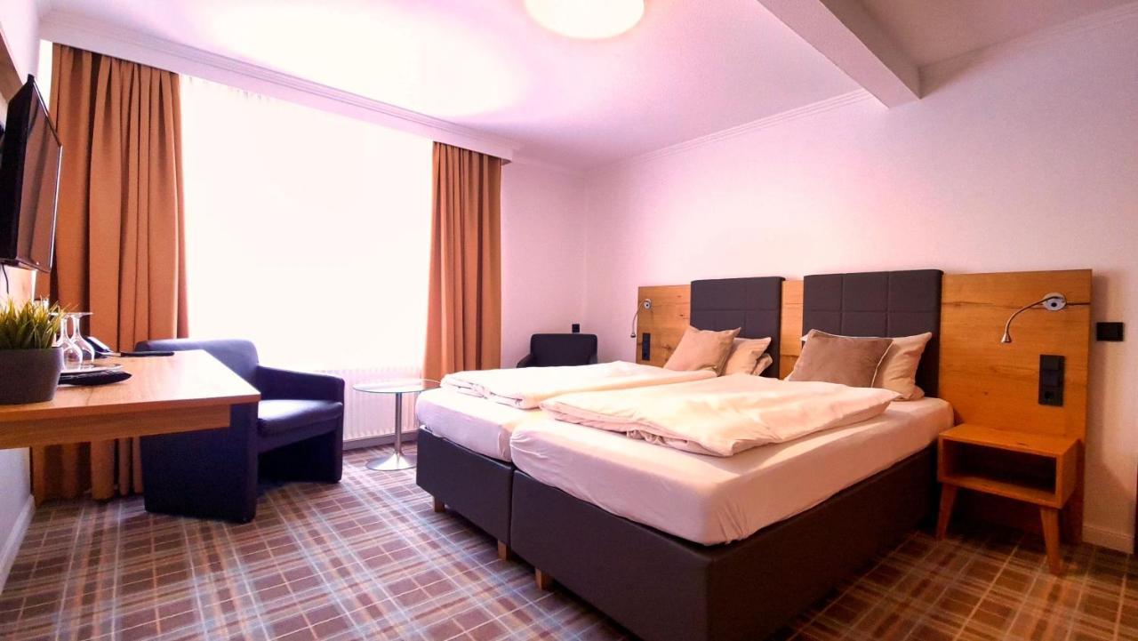 Hotel Hollaender Hof メシェデ エクステリア 写真